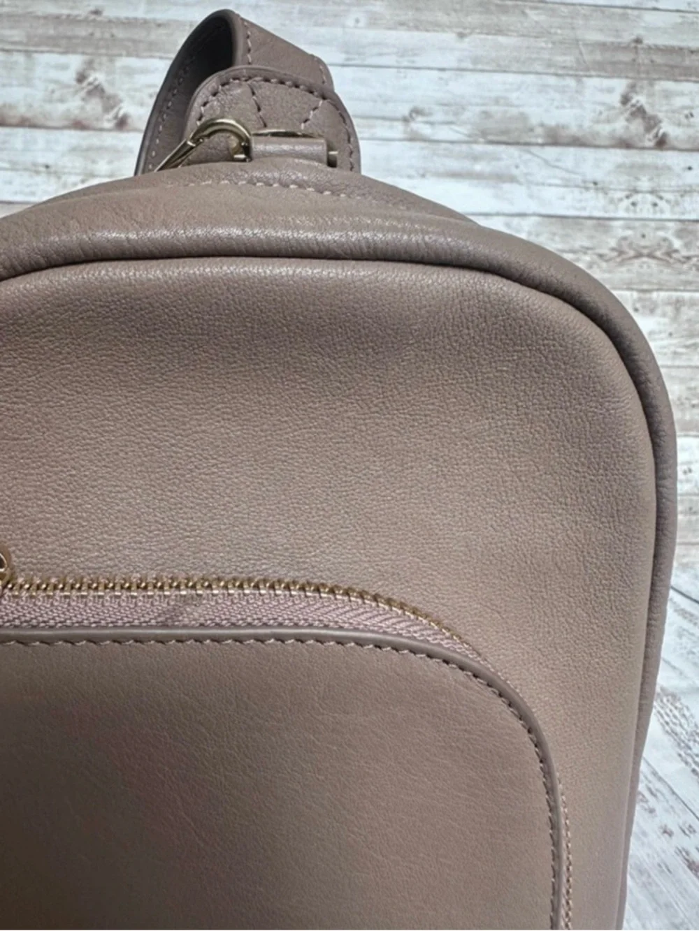 Cakes Concealed Carry Madeline XL-M Leather Purse in Almond - Picture 13 of 13